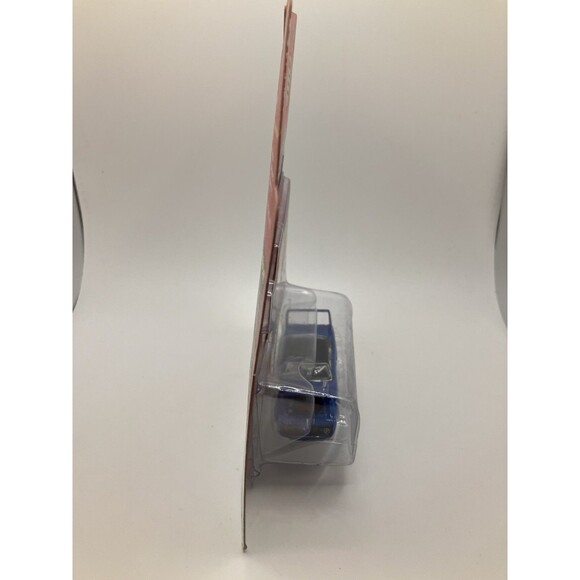 1970 Plymouth Superbird Johnny Lightning Muscle Cars USA 1:64 Diecast - Picture 4 of 5